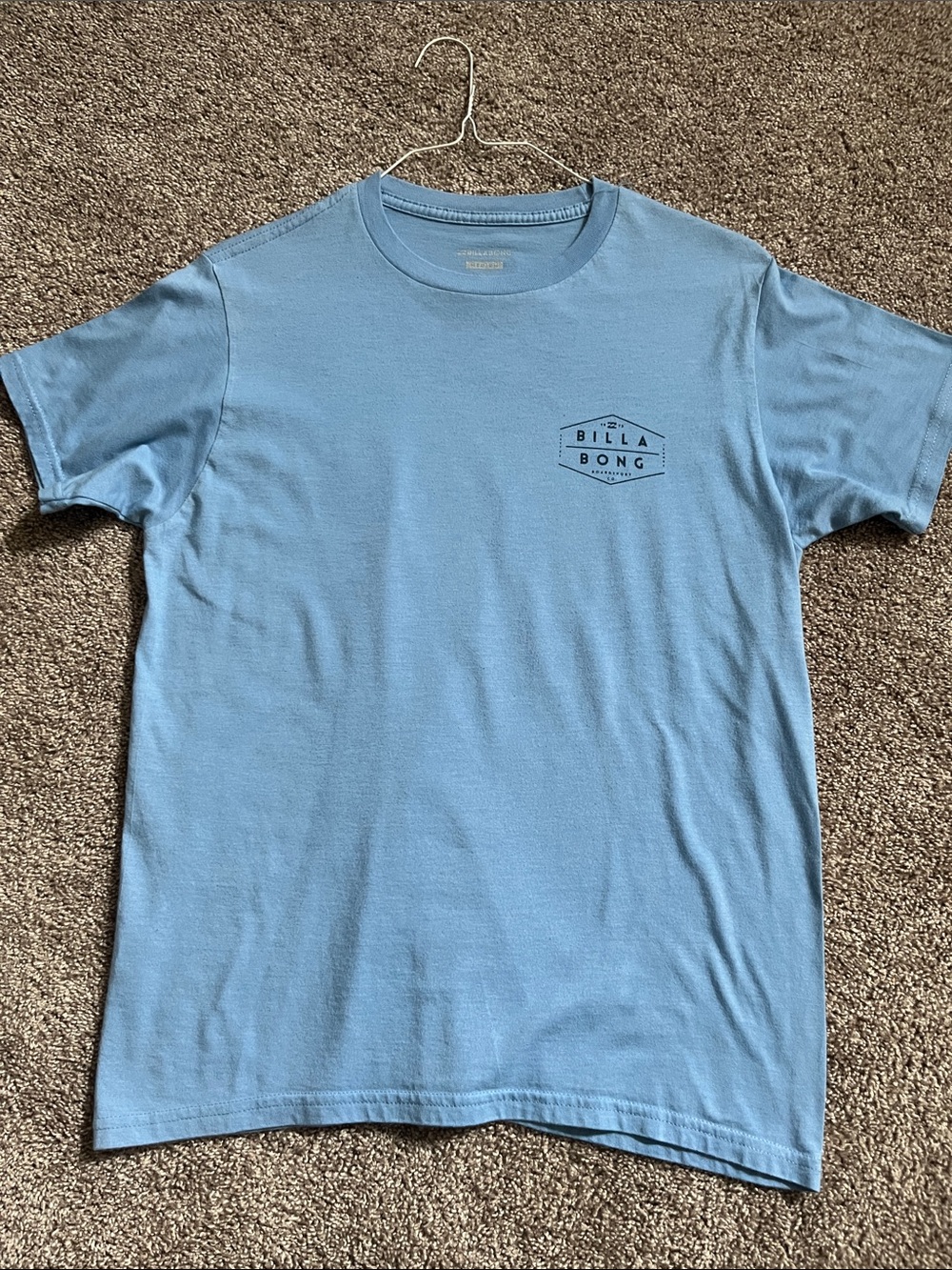 Billabong Men’s Short Sleeve Tee — Sky Blue with Navy Logo Size Medium